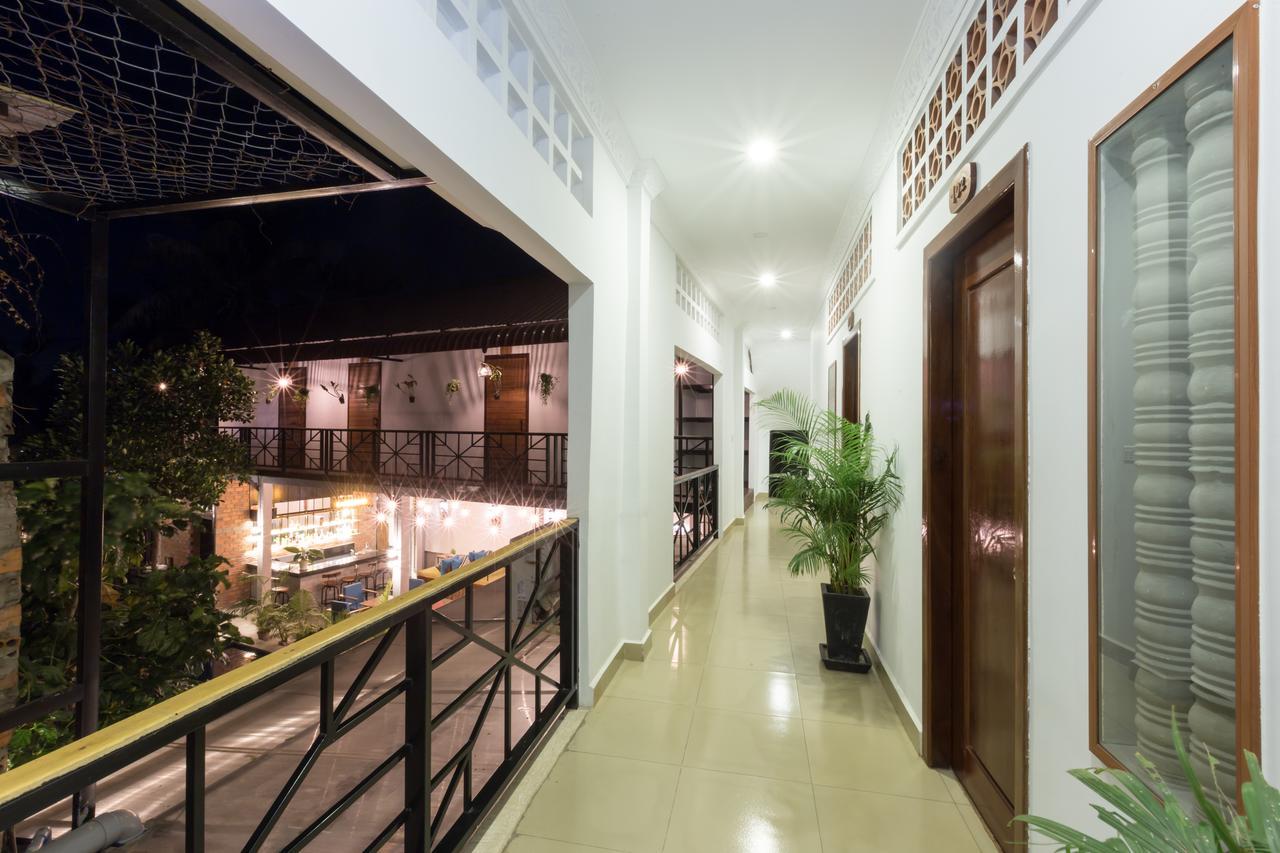 1953 Siem Reap Hostel Εξωτερικό φωτογραφία