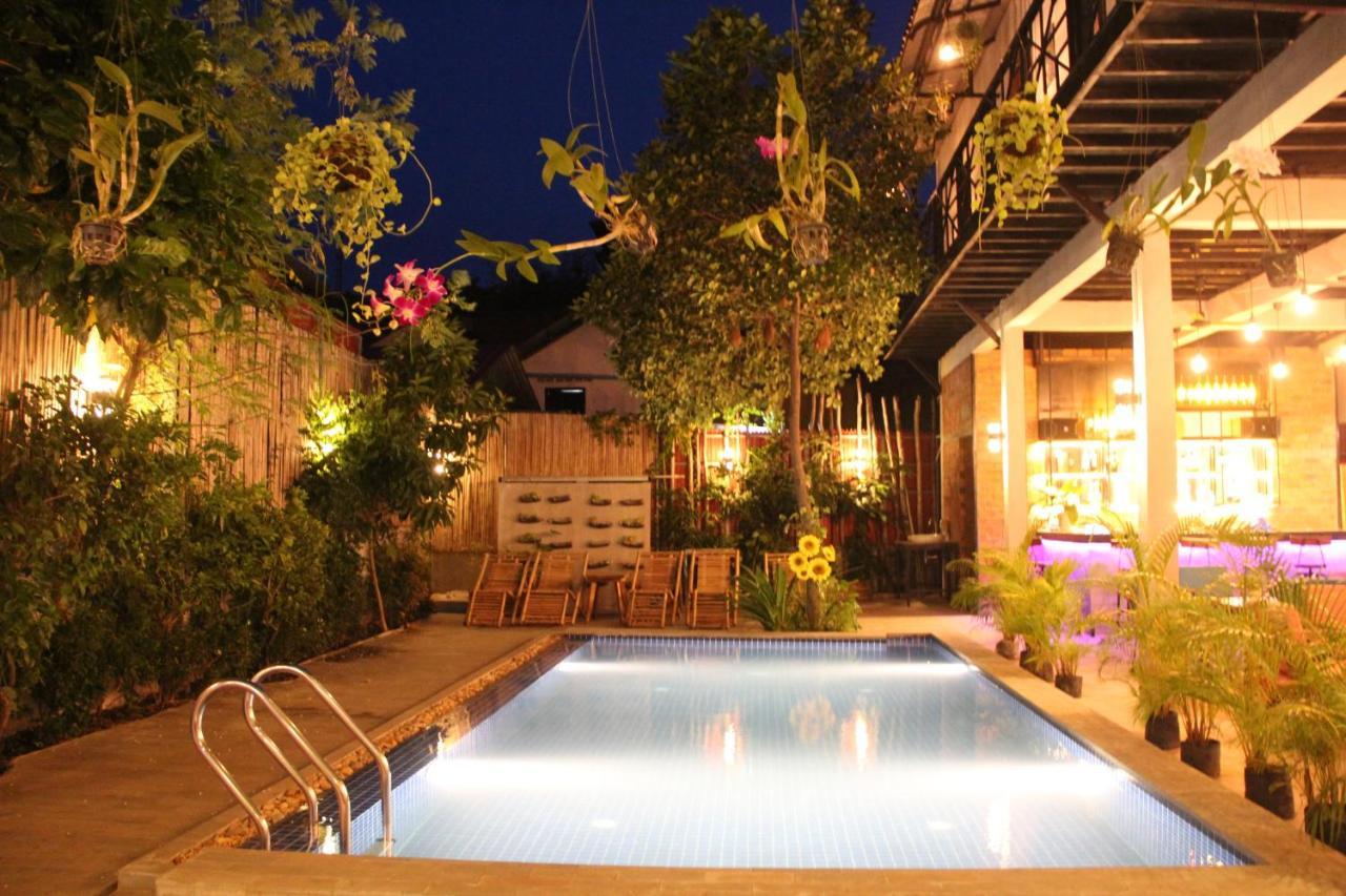1953 Siem Reap Hostel Εξωτερικό φωτογραφία